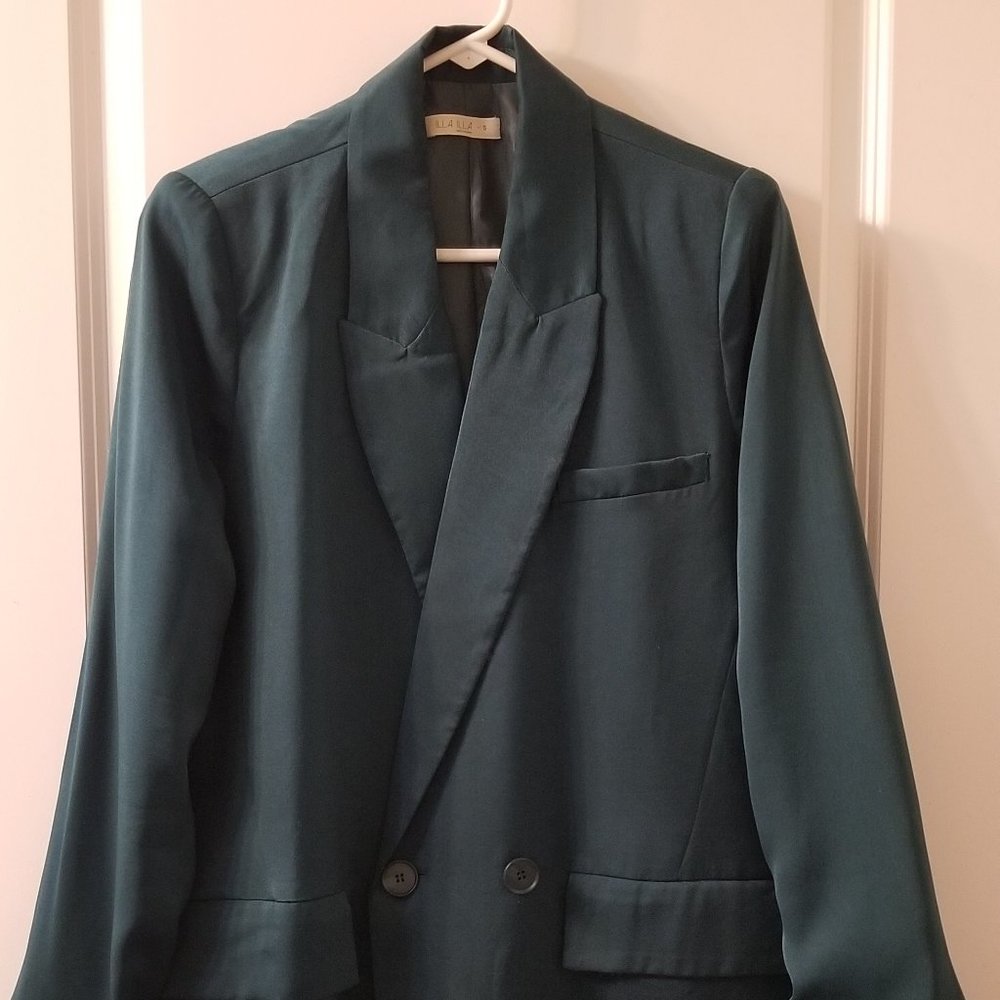 LIKE NEW Women's S ILLA ILLA Emerald Green Oversized Satin Blazer